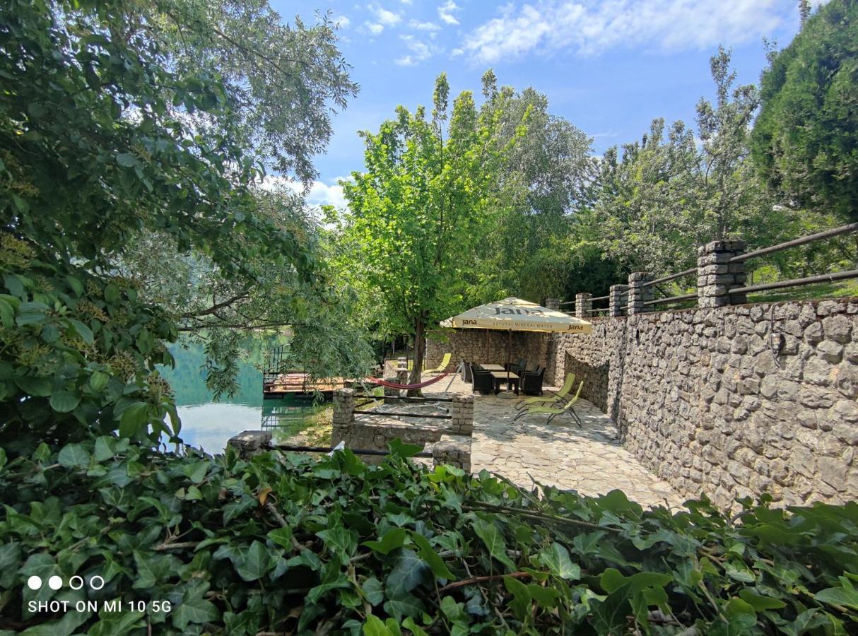 Mila Holiday Home Lohovo 外观 照片