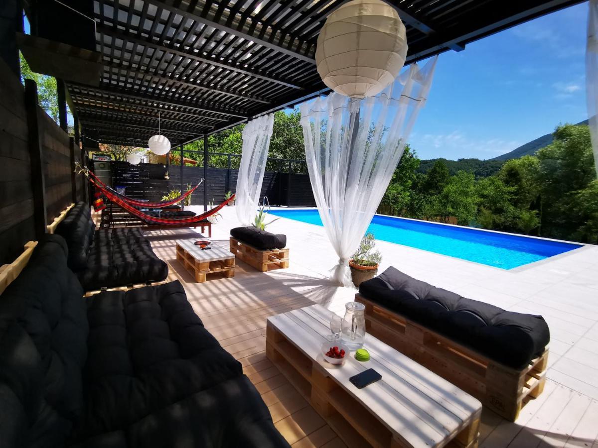 Mila Holiday Home Lohovo 外观 照片